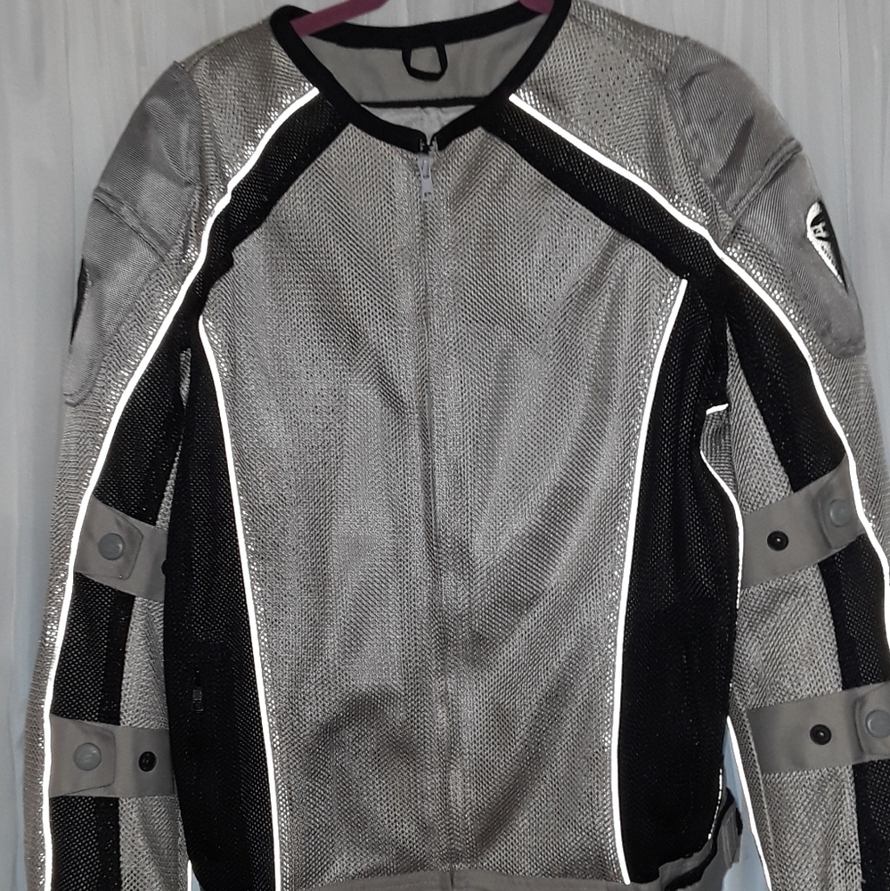 6th Gear Silver Motorcycle Mesh Jacket